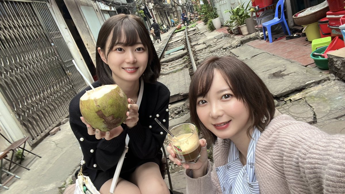 kyomupoker's tweet photo. 11月はポーカーしに、まよんぬとフィリピンに行くよ🇵🇭 @mayodarts 
ベトナムと台湾一緒に行ったぶり🙃
日本で会うこと少ないね💭 https://t.co/O0JDdsxxRC