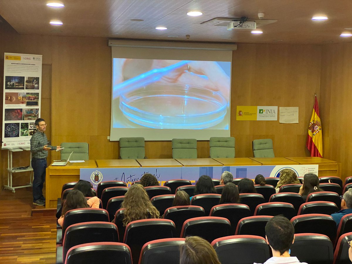aera2024madrid's tweet photo. Por fin llegó el día! Comenzamos #AERA2024 a tope con nuestros talleres en biotecnología de la reproducción en diversas especies 🐱🐐🐄 @INIA_es @VeterinariaUCM https://t.co/UC2eZhn8Hr