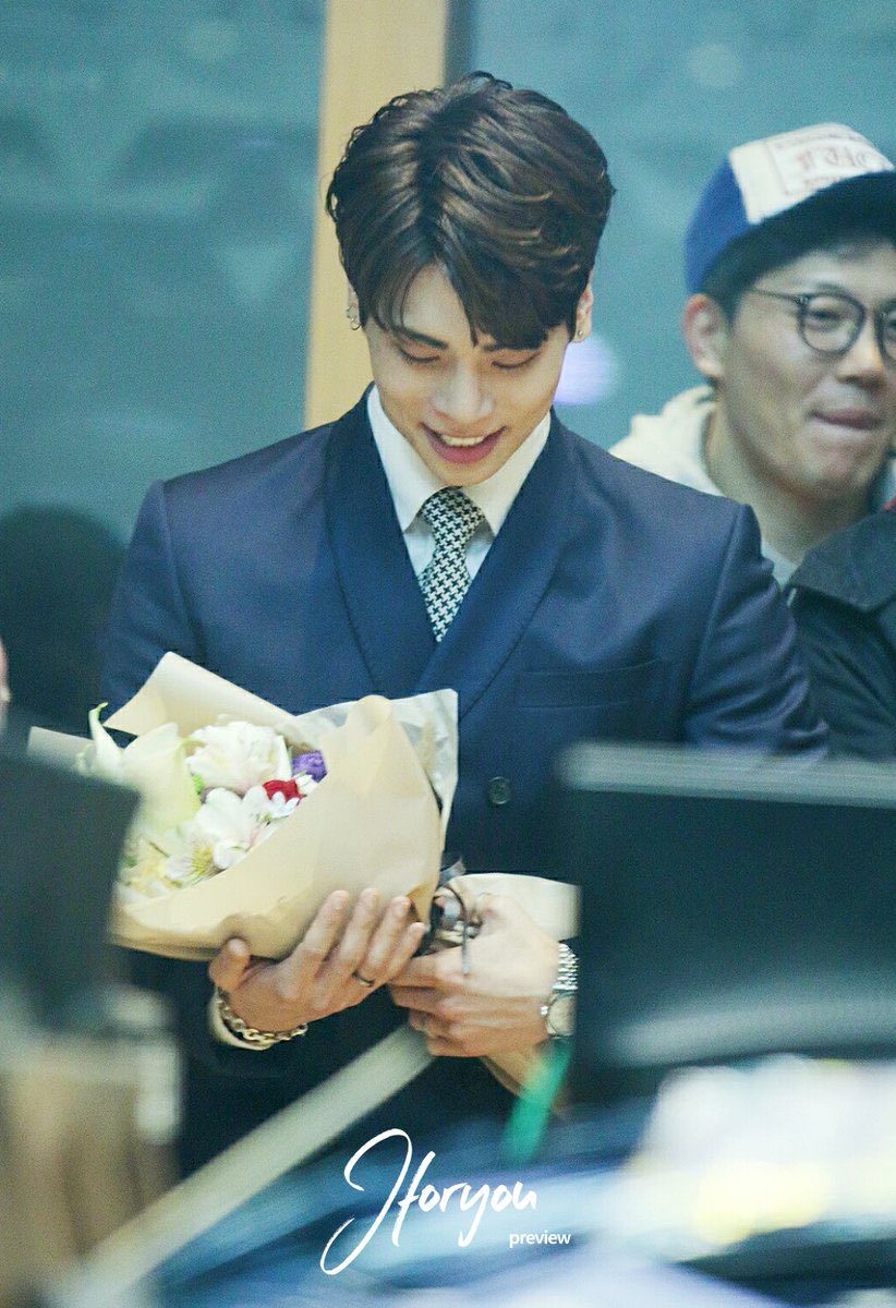 jjong's preview tweet media