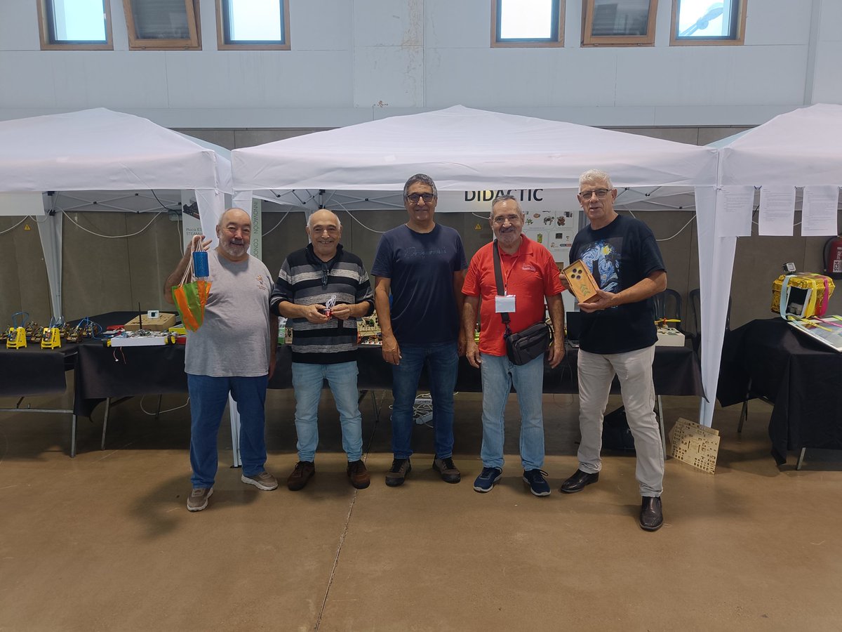 @fgcoca <a href="/Innovadidactic/">Innova Didactic</a> <a href="/ToniMorenoRey/">ToniMorenoRey</a> @jferran6