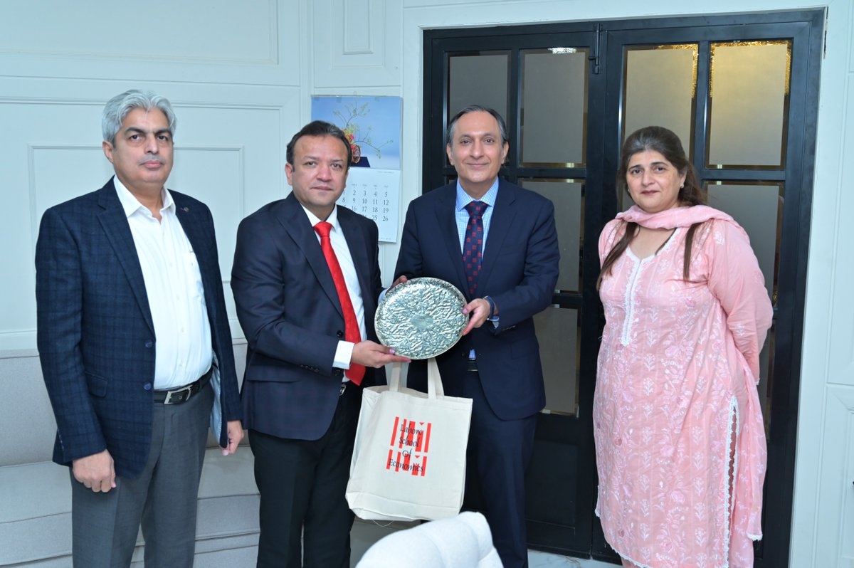 Innovate_Centre's tweet photo. A team from the Lahore School of Economics, including Dr. Azam Chaudhry (Pro-Rector and Dean of the Faculty of Economics and WTO Chair for Pakistan), Ms. Shamyla Chaudry, and Fahad Irfan, visited Sialkot to meet with Mr. Mr. Ikram Ul Haq, ... https://t.co/xc3vJB4gA4