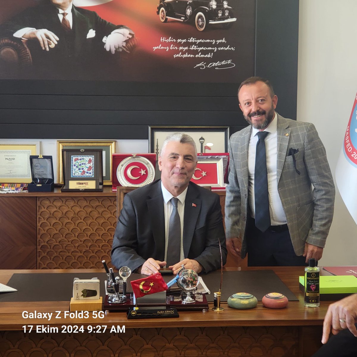 Federasyonumuz (MASFED) 
Motorlu Araç Satıcıları Federasyonunda
Ticaret Bakanımız <a href="/omerbolatTR/">Prof. Dr. Ömer Bolat</a> Beyfendiyi Ağırladık  Esnaflarımızın Sıkıntılarını ve Gelecek Kaygılarını Kendilerine İlettik Kendisine Samimiyetinden ve  İlgi Alakasından Dolayı Teşekkür ederiz .