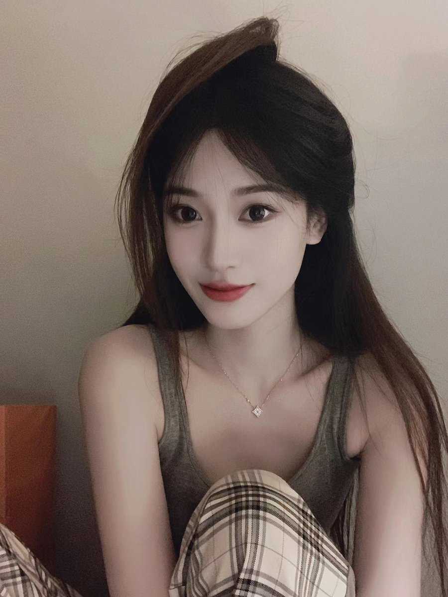 At that time， we always thought that life only meet， but did not think there was a miss， there are regrets， there is no time.