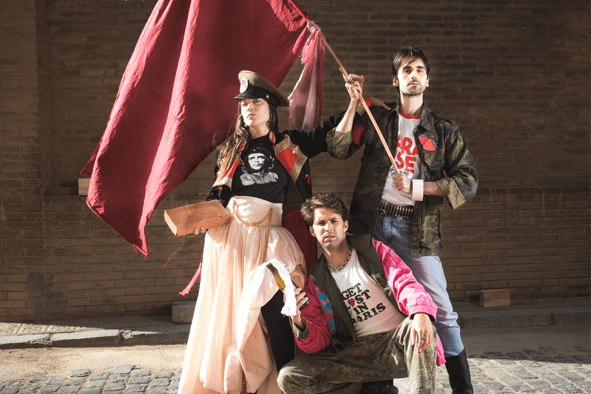 oriolpuigtaule's tweet photo. Des dels temps d'El Musical més petit que no vèiem un musical tan eixerit com aquest.
No us perdeu 'Els Miserables' del @MiquelMasFiol a @elTantarantana.
#JeanValjean #Fantine #Cosette #totelpoblecantarà #undiamés https://t.co/9GHKoZNxrm