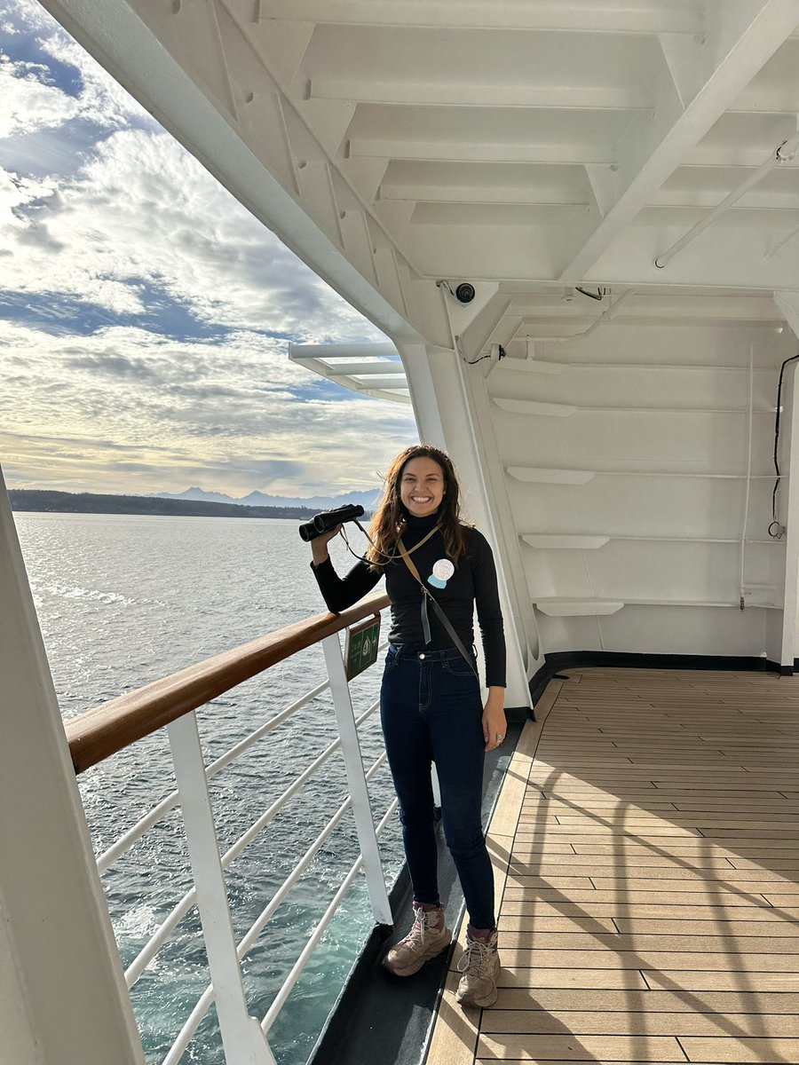 Chrissy Chambers ✨🏳️‍🌈 tweet media