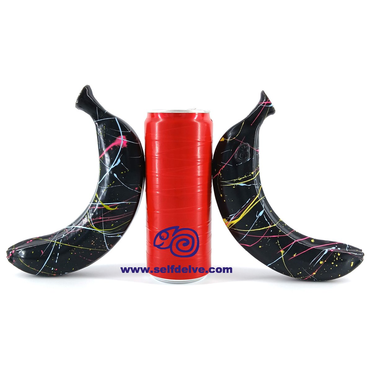 _SelfDelve_'s tweet photo. BÄMM! Diese beiden knallbunten, krass-schönen Bananen haben uns total Spaß gemacht und DU kannst sie dir kaufen.
https://t.co/aL4lAAKbcK

BOOM! We had a lot of fun making these two brightly colored, incredibly beautiful #bananas and YOU can buy them.

#modernart #woweffekt https://t.co/xt3ODiEYHx