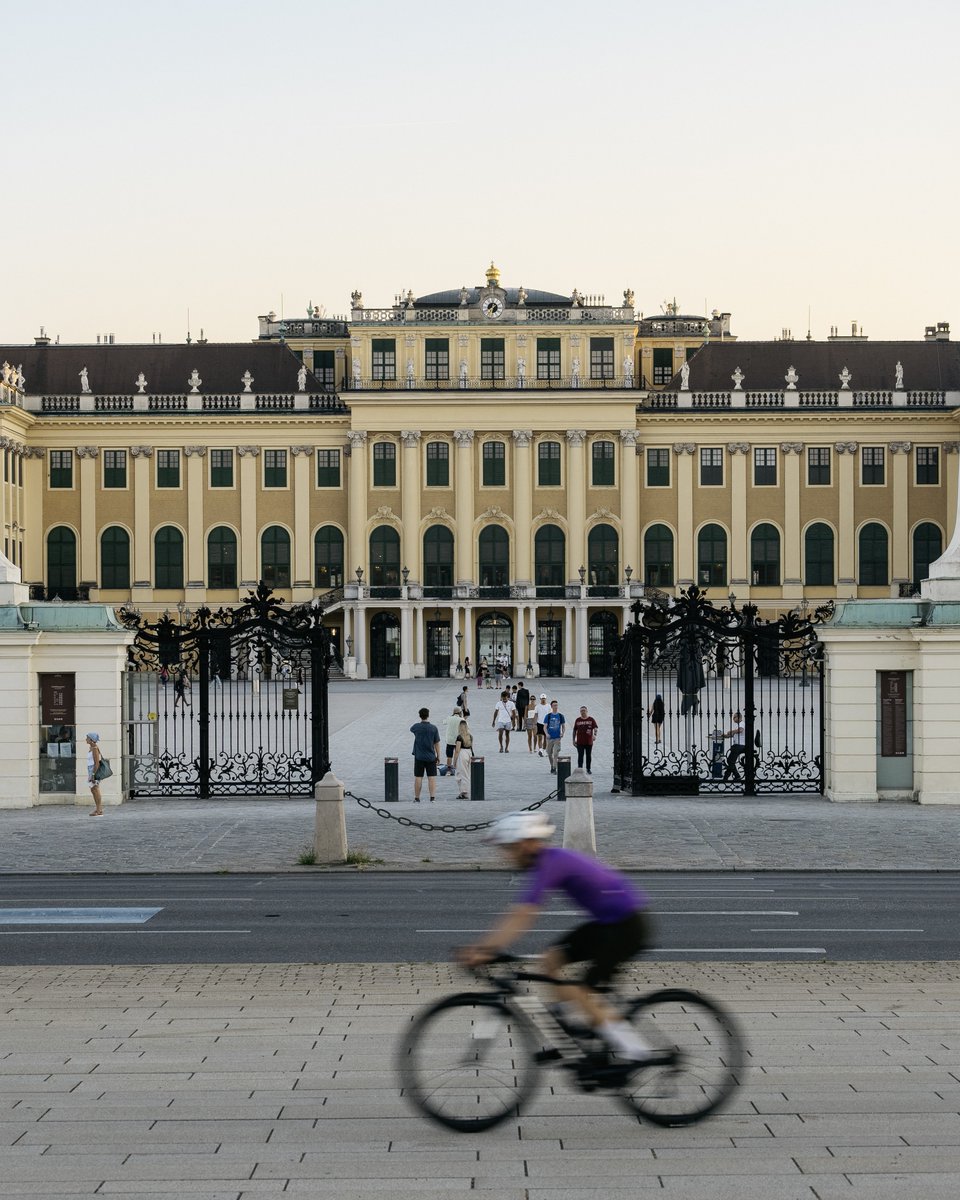 _vienna_info_'s tweet photo. Vienna is leading in #Accessibility with barrier-free transport, inclusive museums, and venues. π¨βπ¦―βΏ
Discover how the city welcomes everyone! π https://t.co/kxQa4QLA0i
#DEI #InclusiveVienna #ViennaNow https://t.co/YnVr1P7ASG
