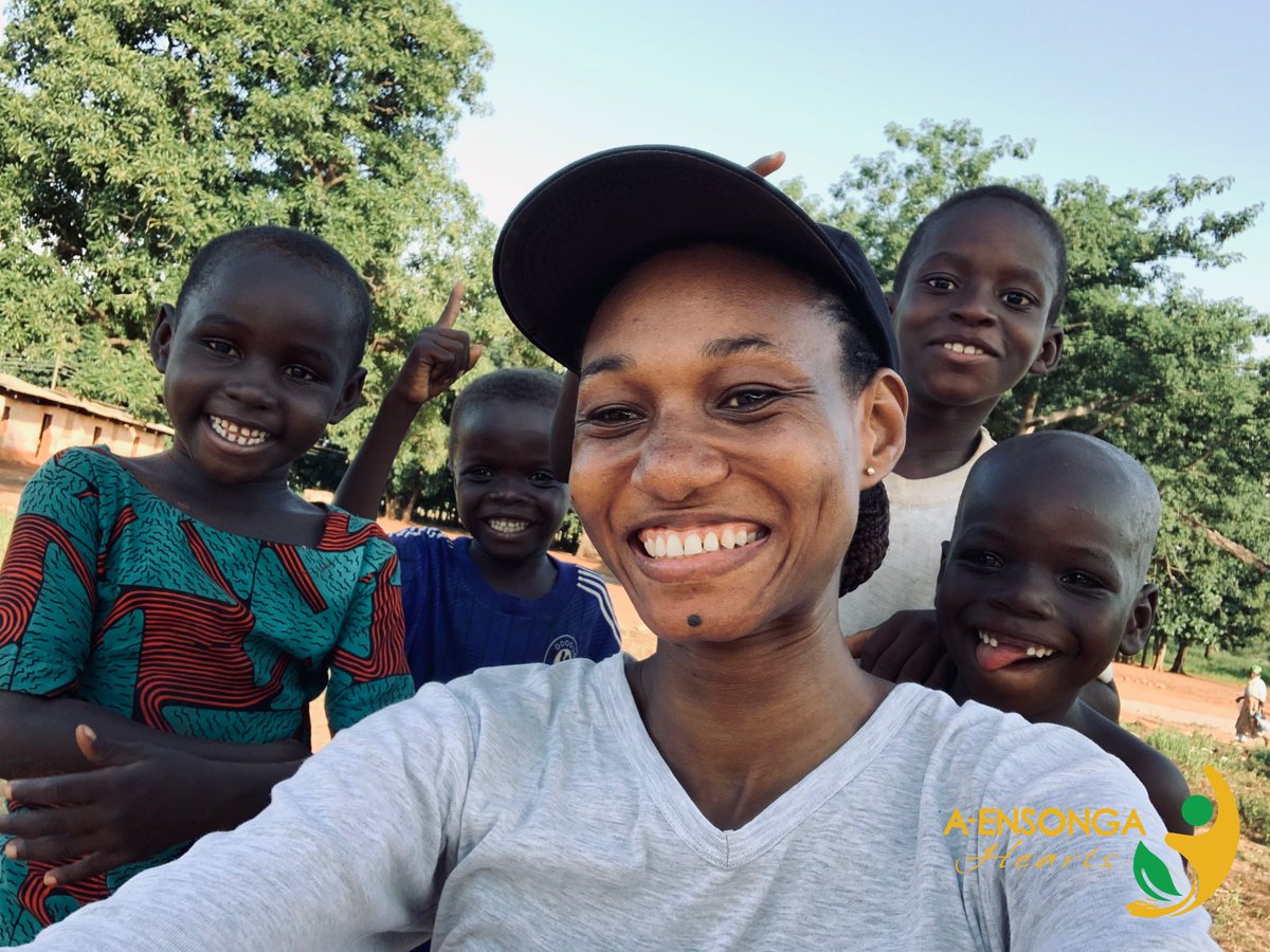 aensongahearts's tweet photo. Some moments are truly one-of-a-kind and can never be recaptured.
#Timewithkids #pricelessmoments #F2Dproject #Goddid #jucom
#targetof300dualdesksexceed
#Deskforall #thankyou #SDG4 #meaganmarkel https://t.co/OXYp4VYeY7