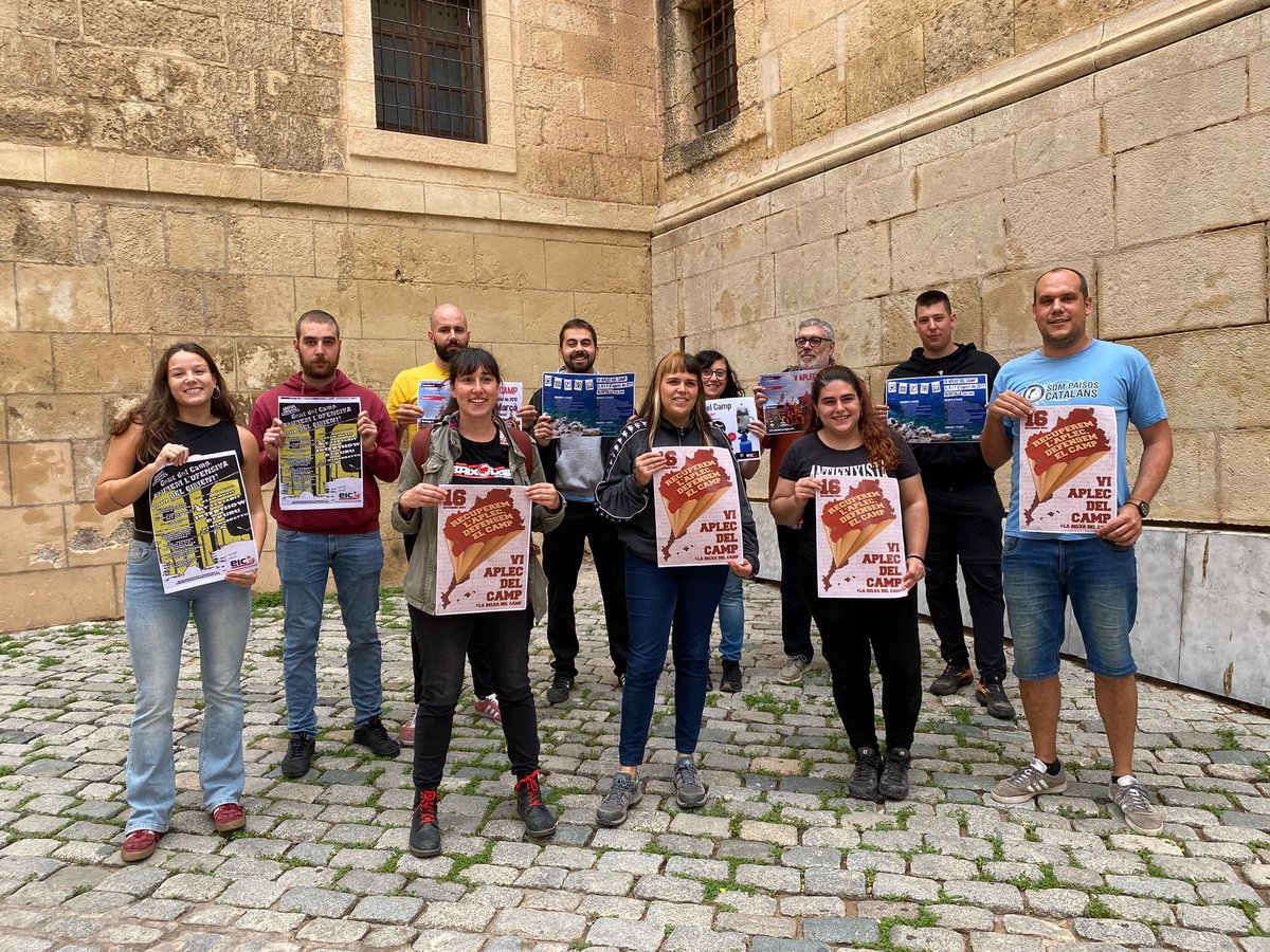 Endavant_BCamp's tweet photo. @aplec_delcamp 🎥 Dimarts 15, l'@aplec_delcamp va presentar la VI edició en roda de premsa.

Serà un espai de reflexió, treball i reivindicació per a les organitzacions i moviments de l’ #EsquerraIndependentista i de la #UP, i també serà un espai on la festa i la cultura tindran un paper clau. https://t.co/ufxdyrbQO9