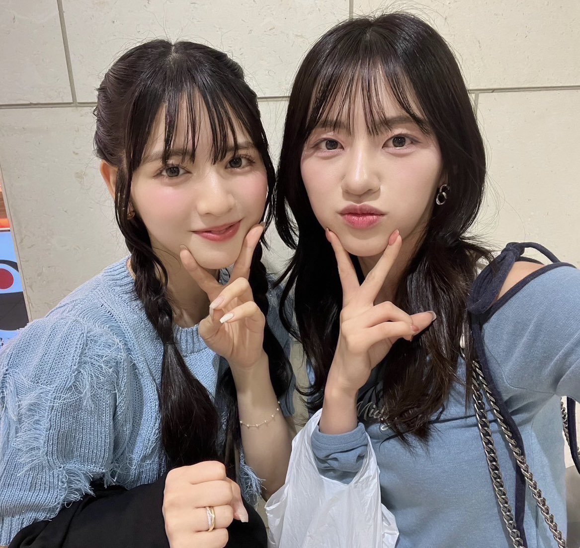 心ちゃんと〜♡
実は何度か会ってるんだけど、私達毎回写真撮るの忘れちゃってやっと☺️
打ち合わせしてないのにペアルックみたいになった🩵笑