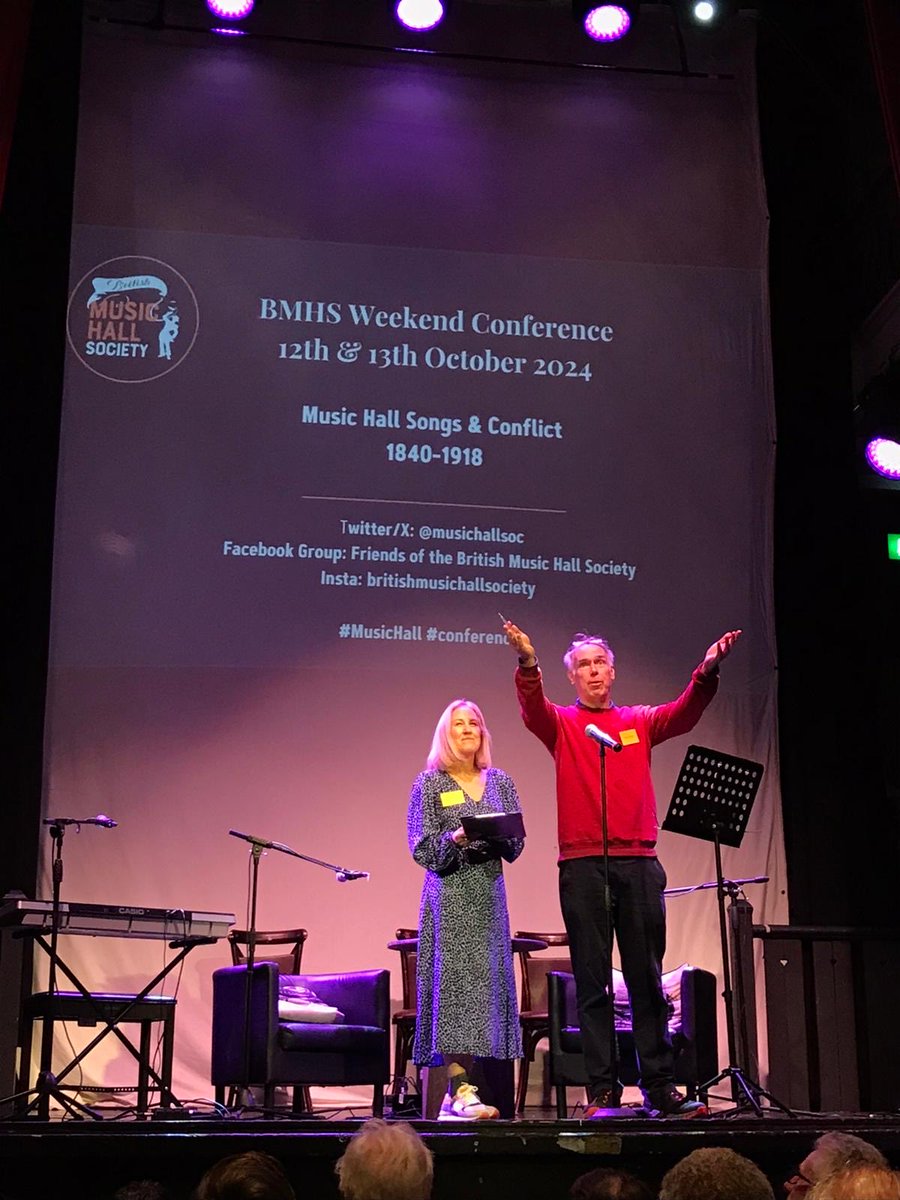 YoungAlison4's tweet image. #PraiseBe  Someone sent me this photo of ⁦@MarvellousCrag1⁩ and I at the conference this past weekend. Evangelists for#musichall ⁦@musichallsoc⁩