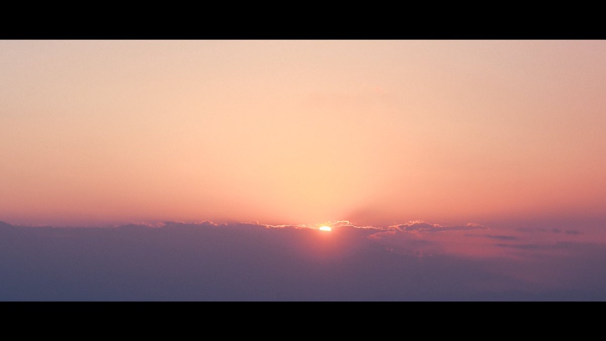 ymrt_0114's tweet image. 夕日が沈む頃.