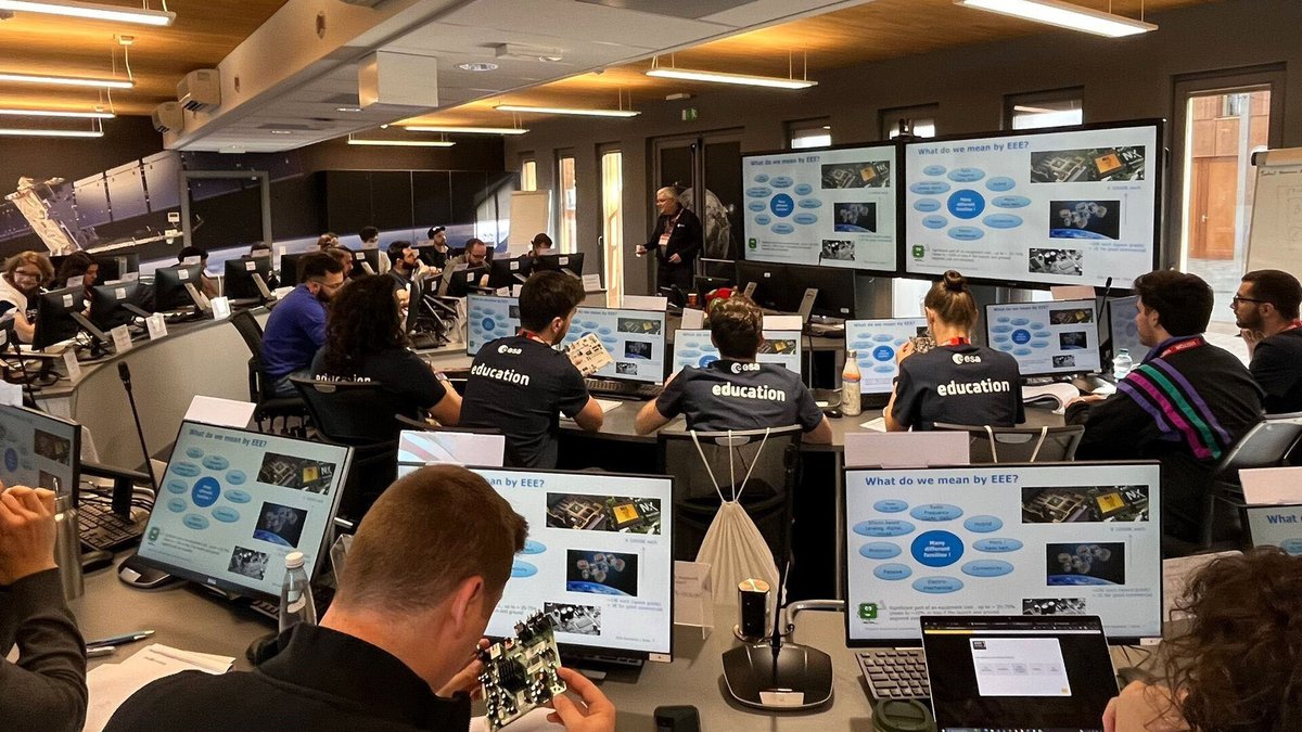 ESA_Tech's tweet photo. When sending a mission to space, how can you tell it's going to work? 

Young professionals at space sector SMEs are invited to apply to attend a Product Assurance Awareness Training Course, offered by ESA Academy this December: https://t.co/E2iALmnROe https://t.co/y3p9Ykp5AG