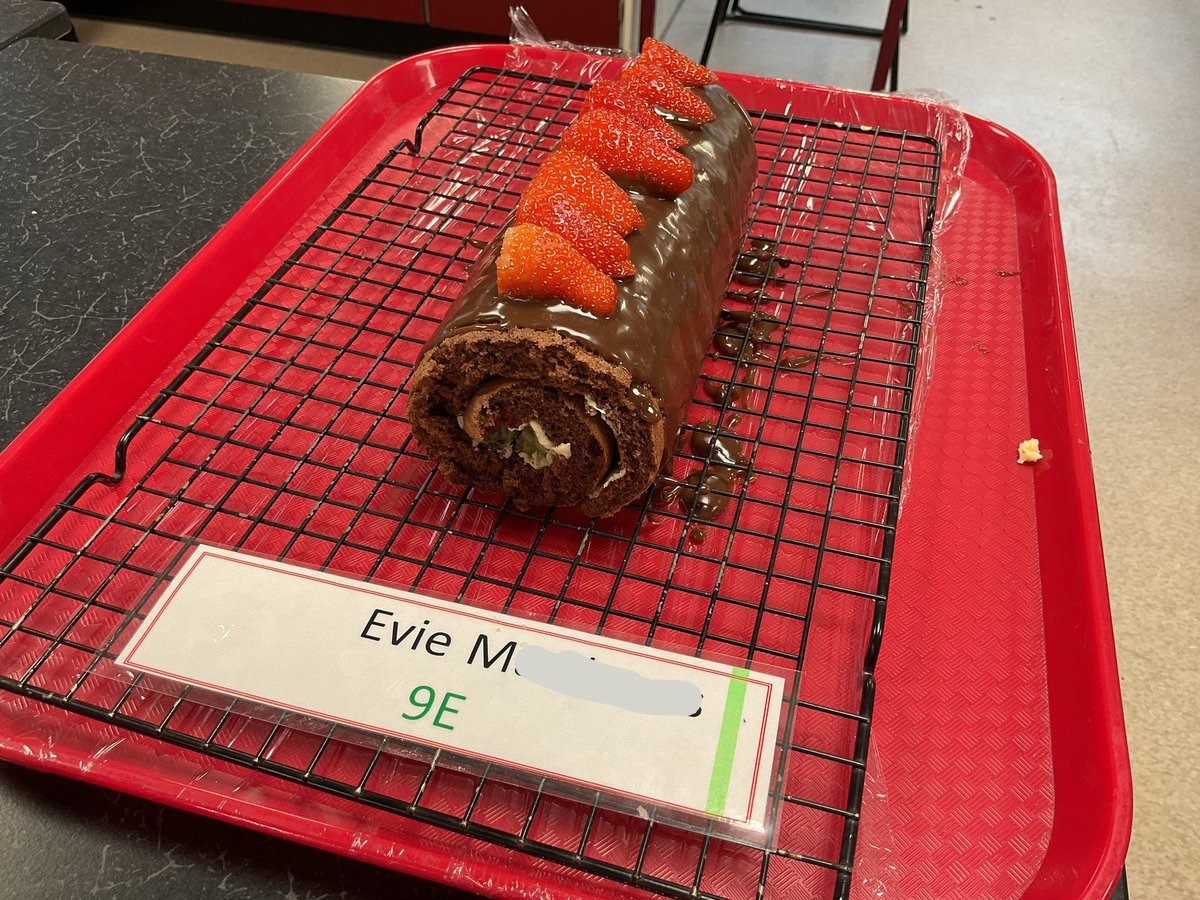 PipersSenior's tweet image. #PipersYear9 developing their practical skills #PipersInspire