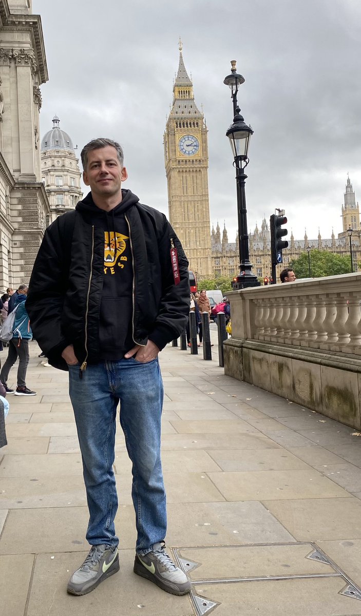 djvaden's tweet image. Just moved to London! 🇬🇧

Greatly looking forward to catch up with all my UKG fam and also stepping the decks in London &amp;amp; around the UK with some finest UK Garage beats. DM or email djvaden@gmail.com with your booking requests

#UKG #UKGarage #2Step #Grime