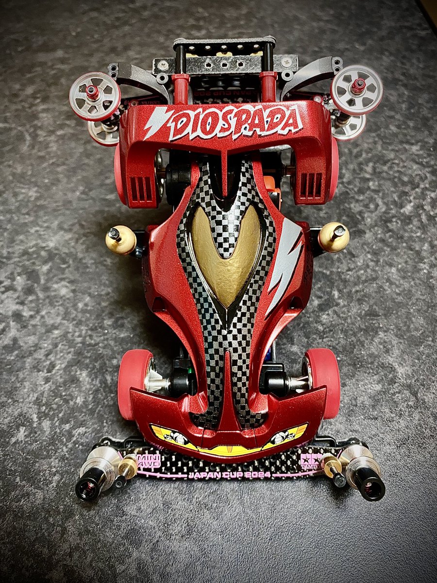 410kt2131's tweet photo. 🇮🇹Super TZ Shassis Fully Cowled MINI 4WD "DIOSPADA"🇮🇹
おそらく今年最後の作品
#ミニ四駆
#DIOSPADA https://t.co/7NfpZX6b9J