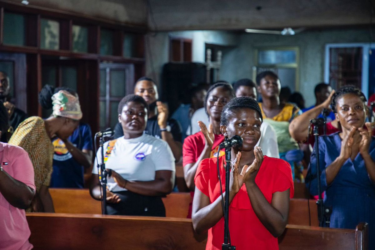 GTcongregation's tweet photo. Prayer lays hold of God’s plan and becomes the link between His will and its accomplishment on earth”.

For our light affliction, which is but for a moment, is working for us a far more exceeding and eternal weight of glory

#Prayer_Conference 2024
#Tis_Day_Two 
#Awoe_Godoo 🔥🔥 https://t.co/fBBaFhIJ1q