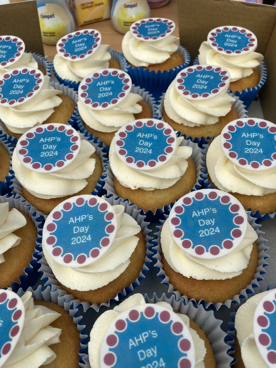 BWC_dietitians's tweet photo. Dietetics are in the conservatory alongside Orthoptics from 11-1(ish!) promoting our services for #AHPweek โฆ come visit us for the cake! https://t.co/wypHpoiYCU