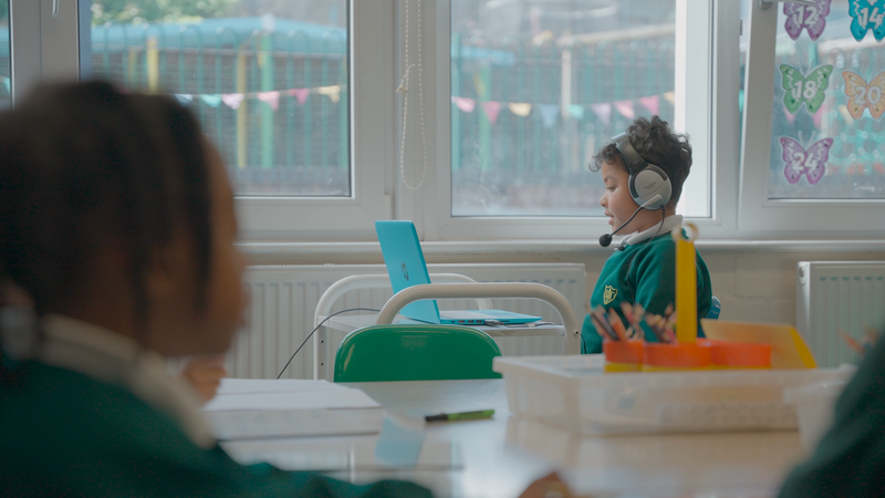 EmeraldGlobal's tweet photo. Did you know over a quarter of 5-year-olds in England struggle with literacy? We've partnered with @chapterone_uk to help make a difference. Your business can get involved or you can make a donation.

Find out more here 👇

https://t.co/RoBvuP4MY4 https://t.co/AHPvctK0mc