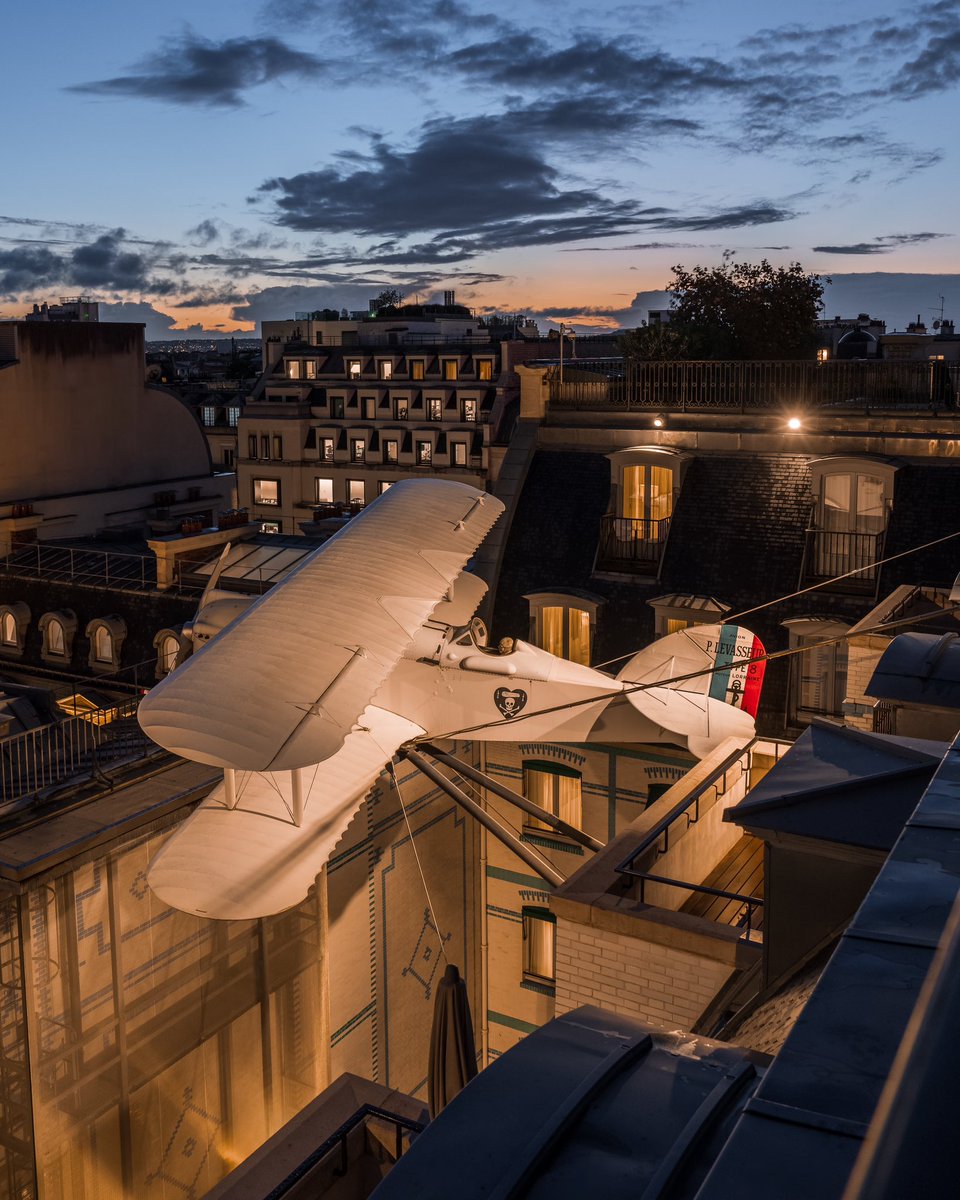 Embark on a first-class culinary journey at L’Oiseau Blanc, where history and haute cuisine take flight. ✈️

#thepeninsulaparis #loiseaublanc