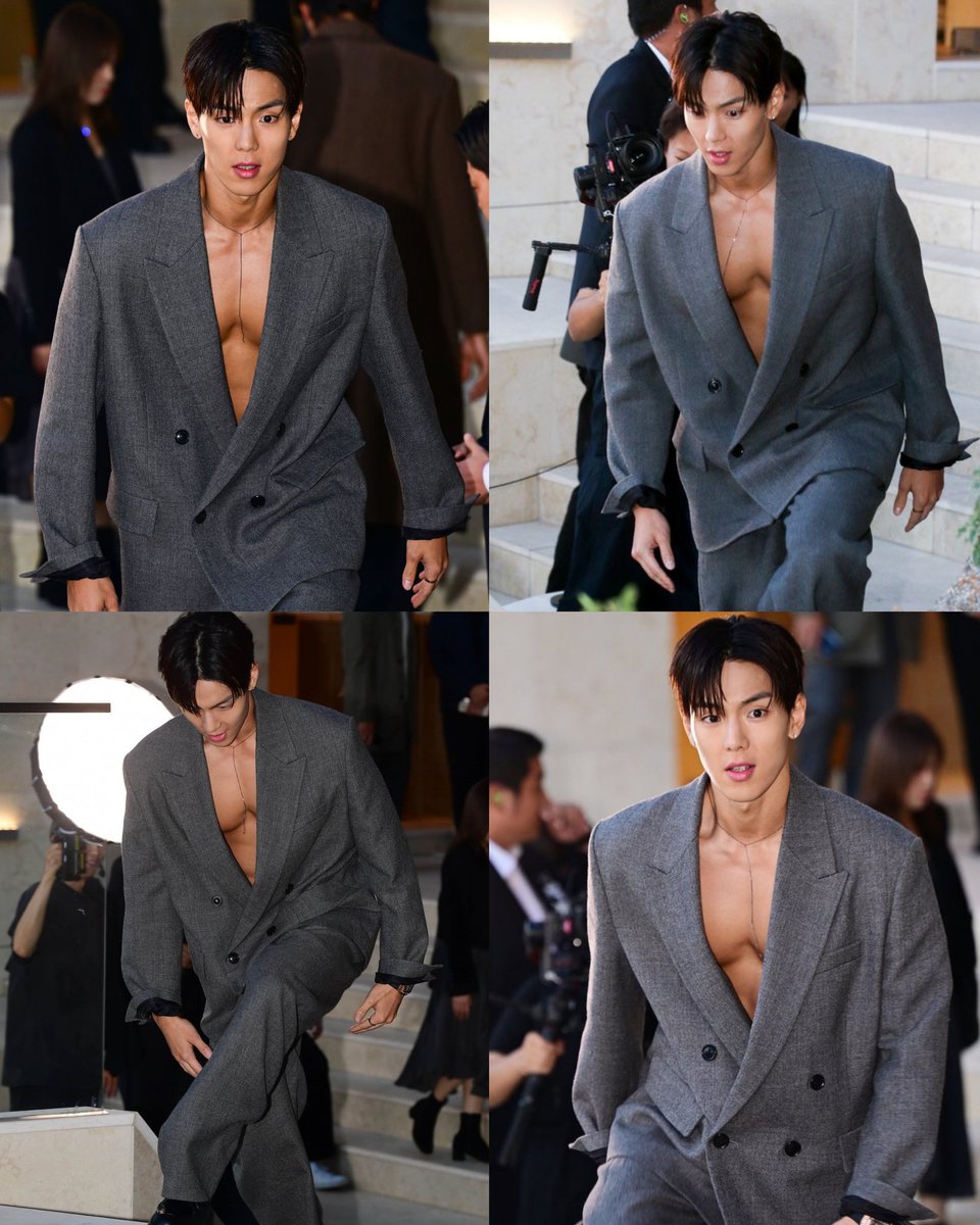SHOWNU 😭 THE CHEST IS CHESTING AS ALWAYS!!!!!