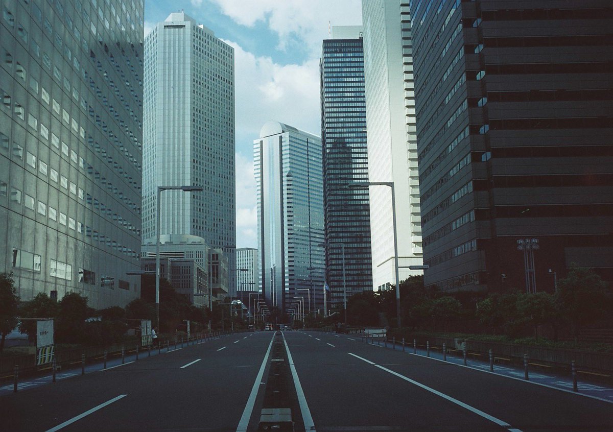 xtd1g9ma2yo4's tweet image. MARIX 100D
#film #カメスズ #MARIX #polar #solaron
#７枚玉 #shinjuku #tokyo #japan