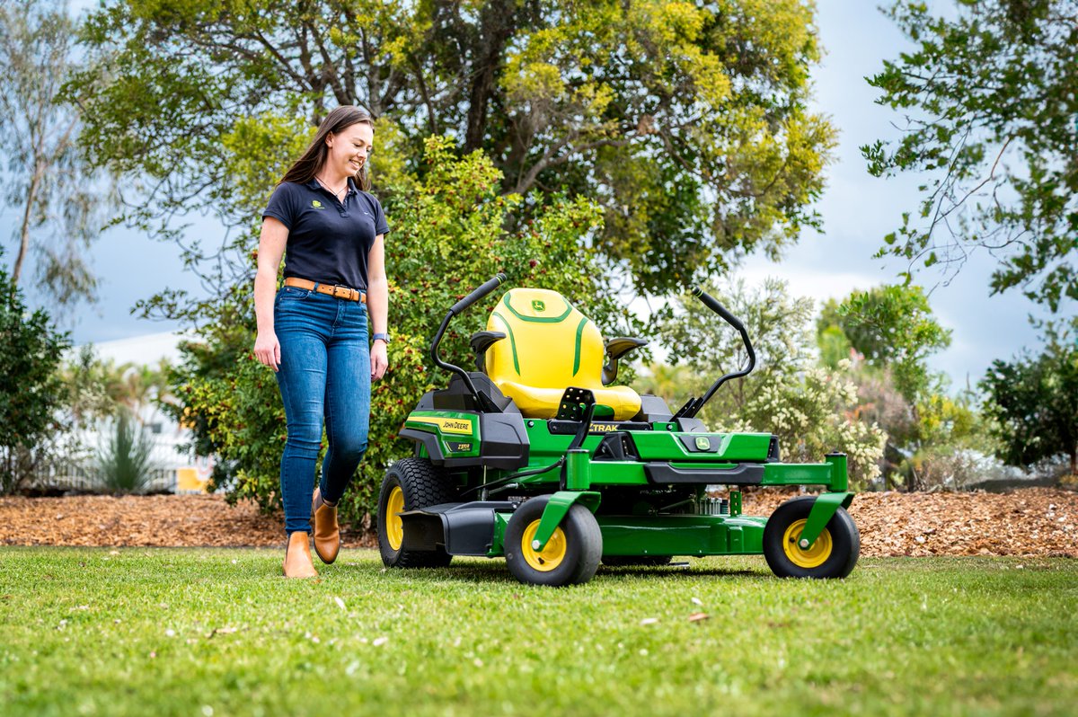 John Deere’s first fully electric zero turn mower has arrived in Australia and New Zealand ready for summer ☀️

More info on the new Z370R Electric ZTrak™ Residential Zero Turn Mower plus pre-order details 👉 spr.ly/6015qpz3X