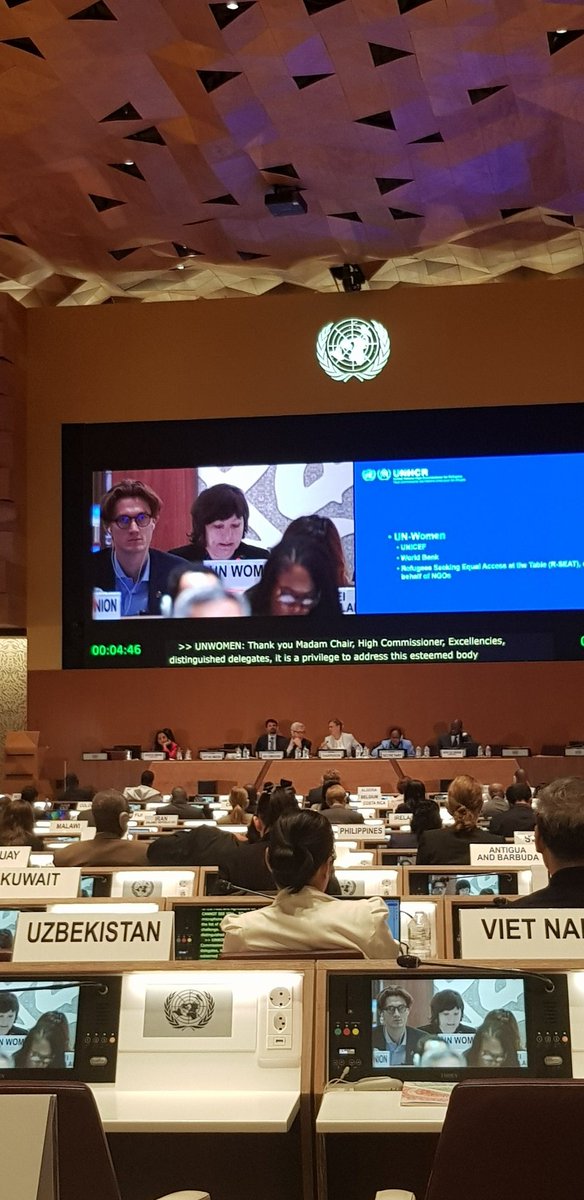 PariniAnna's tweet photo. At the #UNHCR 75th Executive Committee confirming #UNWomen committment to #genderequality in displacement and fullfillment of its pledges from #2ndGlobalRegugeeForum and support UNHCR mandate. https://t.co/uUVfKxtcHU