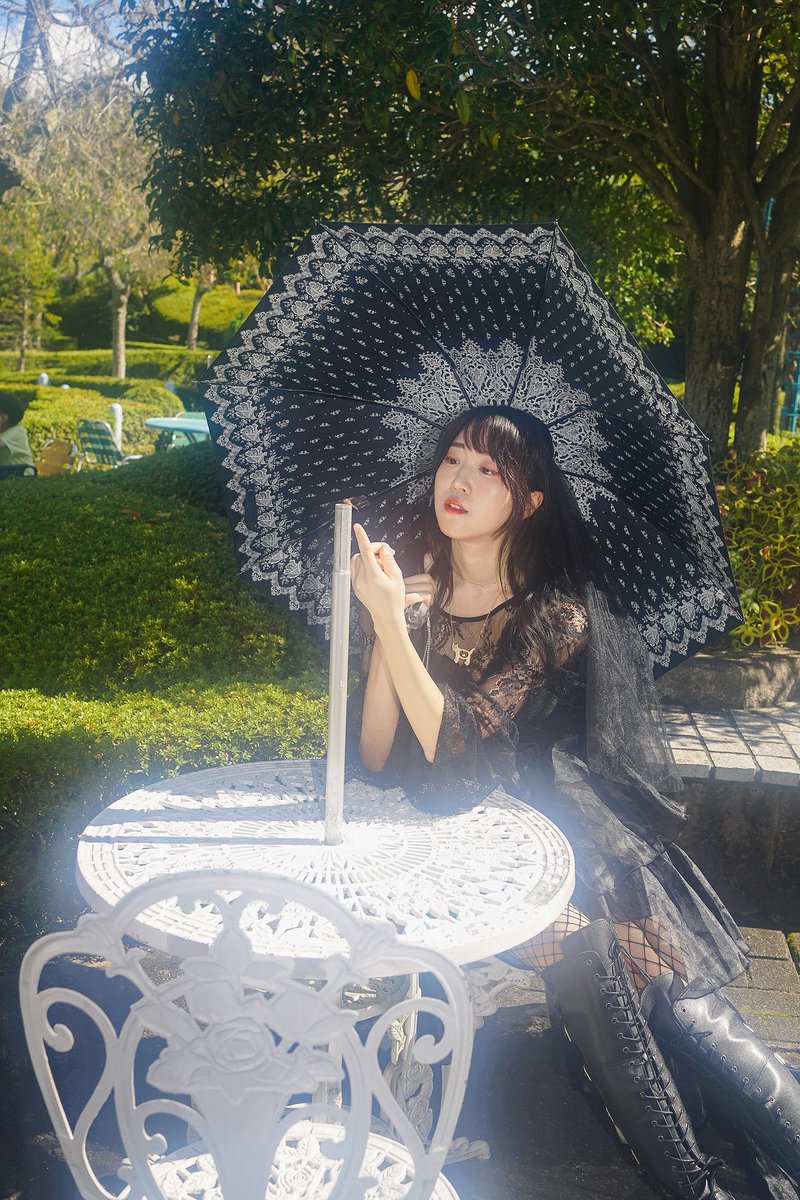yagi5da's tweet photo. 『遊園地②』
　異世界の住人
@annchan_666 
#shootingsendai
＃ポートレート https://t.co/qqWonHGHIV