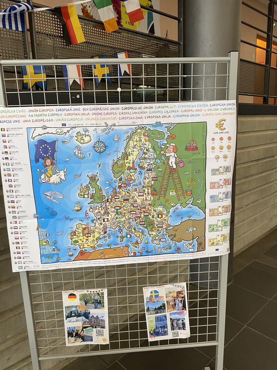 clgmontaigne95's tweet photo. Cette semaine, le collège Montaigne célèbre les #Erasmusdays !
Au programme: exposition sur l’europe, quiz et retour sur les mobilités 2023/2024.
Happy Erasmus Days everyone 🇪🇺✨
@DareicV @acversailles @EUErasmusPlus https://t.co/os8qAb23CK