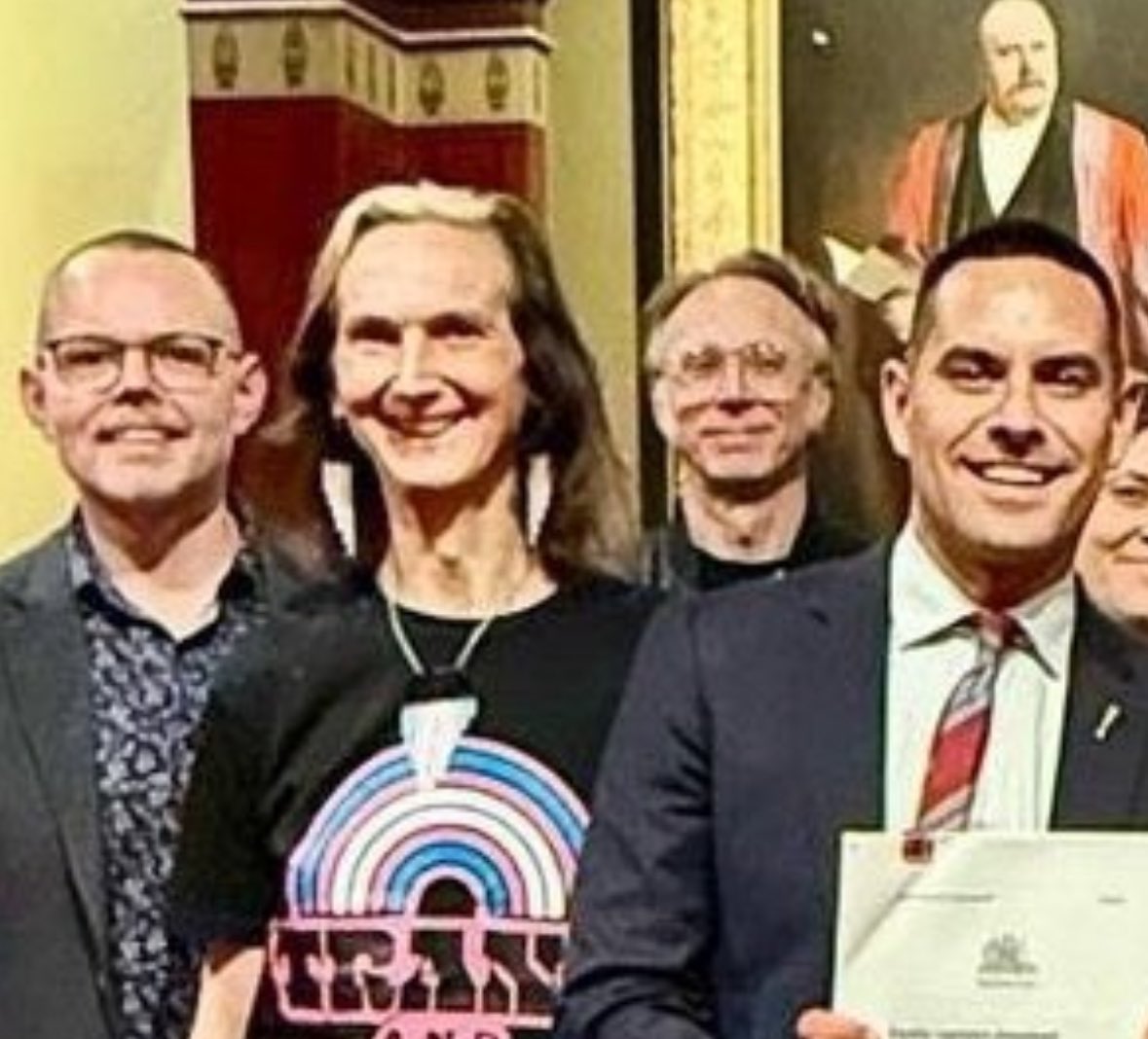 Katherine_deves's tweet photo. ‼️Describe the men smiling at the loss of women’s rights & legalisation of commercial surrogacy in NSW
@AlexGreenwich
#NoSexSelfId #NSWpol https://t.co/H40vd54Id7