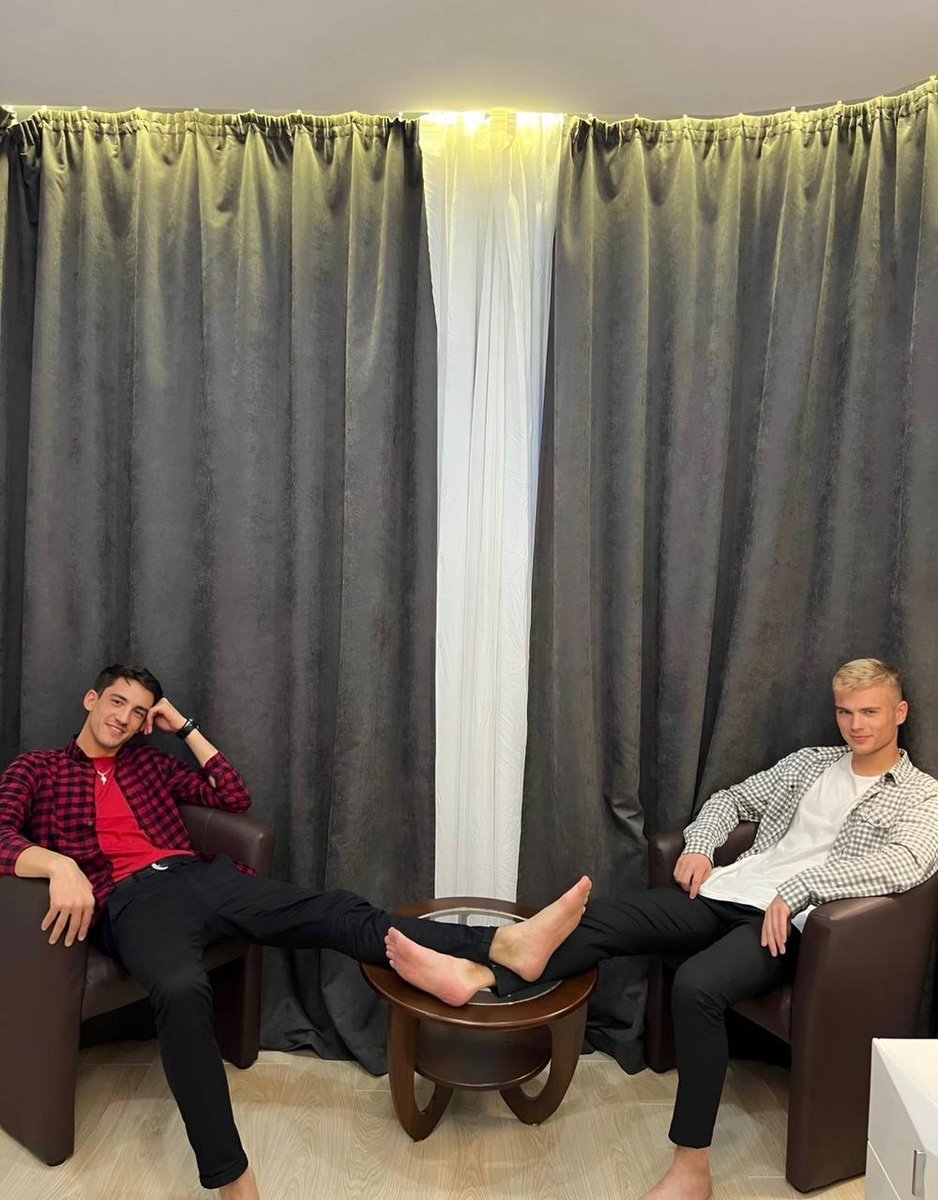 Alex Dominant tweet media