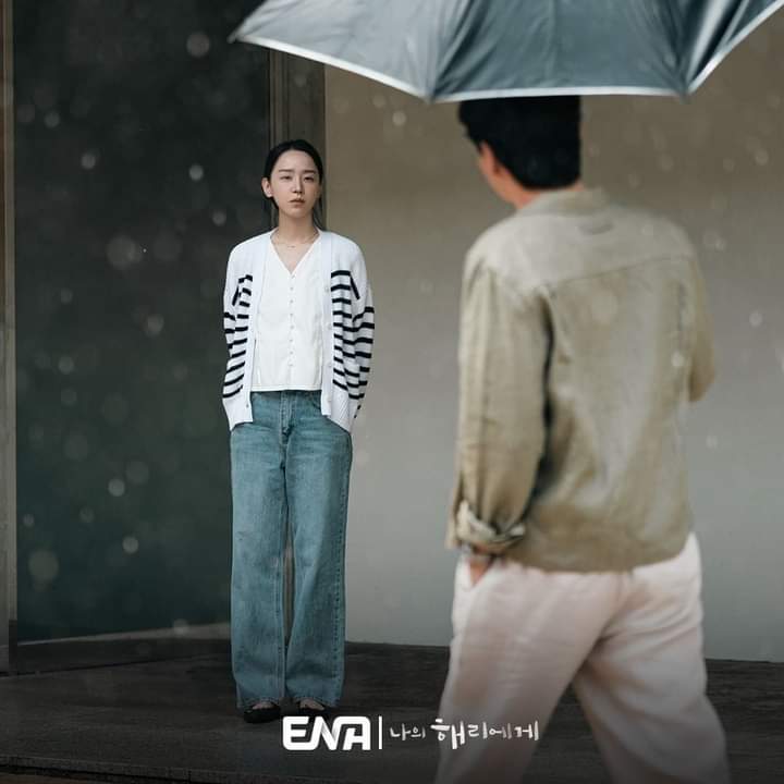 Marissa77581427's tweet photo. #ShinHaeSun🌻 #LeeJinWook
#StillsCut #DearHyeriEp5 #ToMyHaeri https://t.co/zO8qjbh7X9