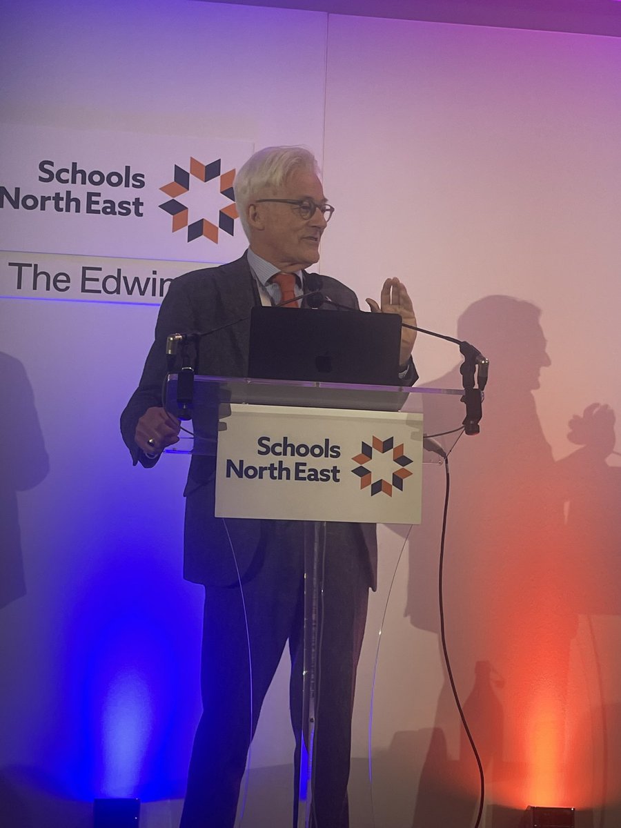 Mass nodding in agreement at (The Real) David Cameron’s description of the ‘Tyranny of the Immediate’ in schools #SNESummit24