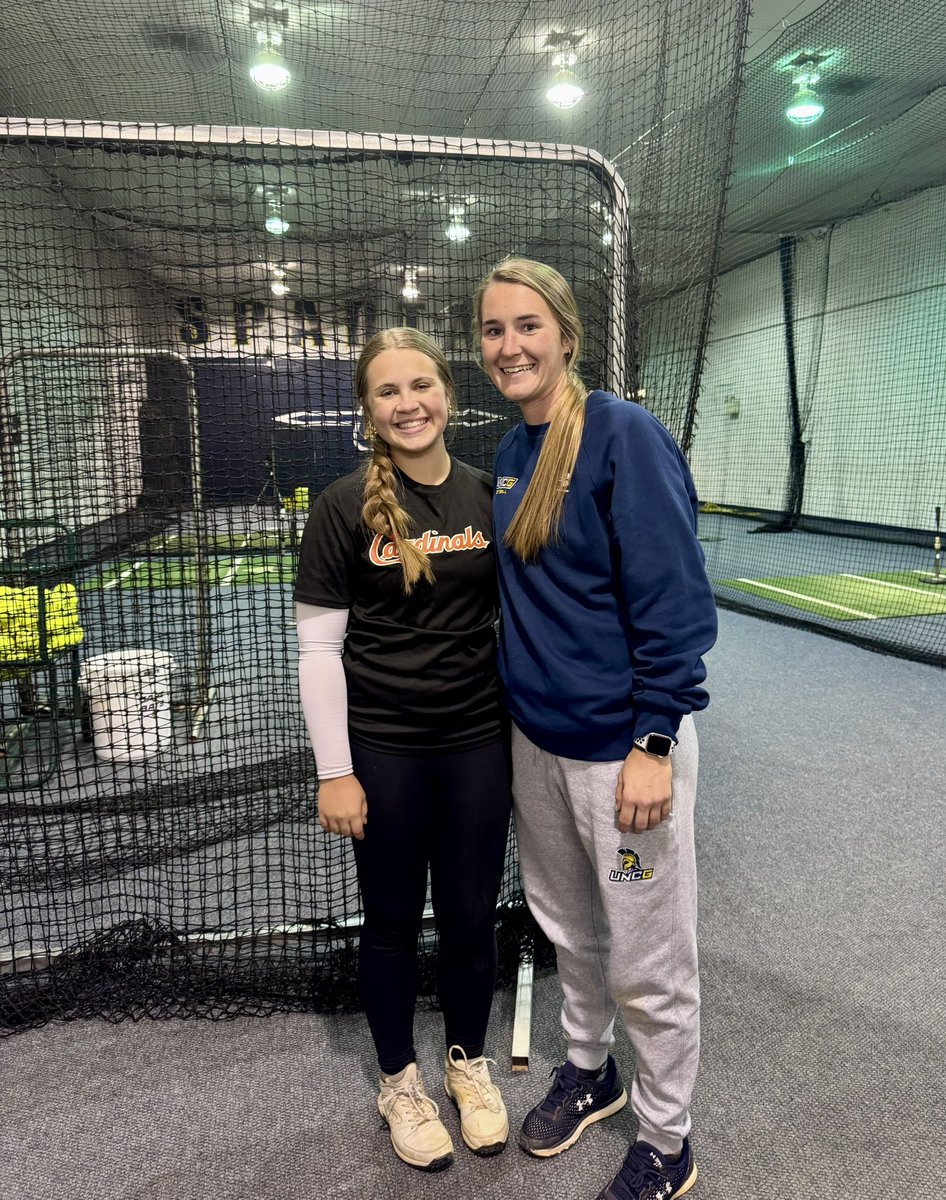 m_boyles7's tweet photo. Thank you so much to @jojo_hyatt with @UNCGSoftball for an amazing hitting clinic! https://t.co/QeGRb4ZmT4