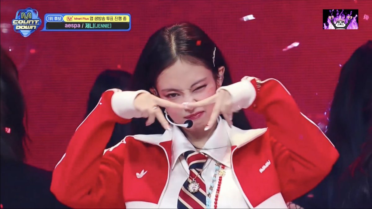 jennieaceitgirl's tweet image. ending fairy mantra jennie for m countdown 〽️