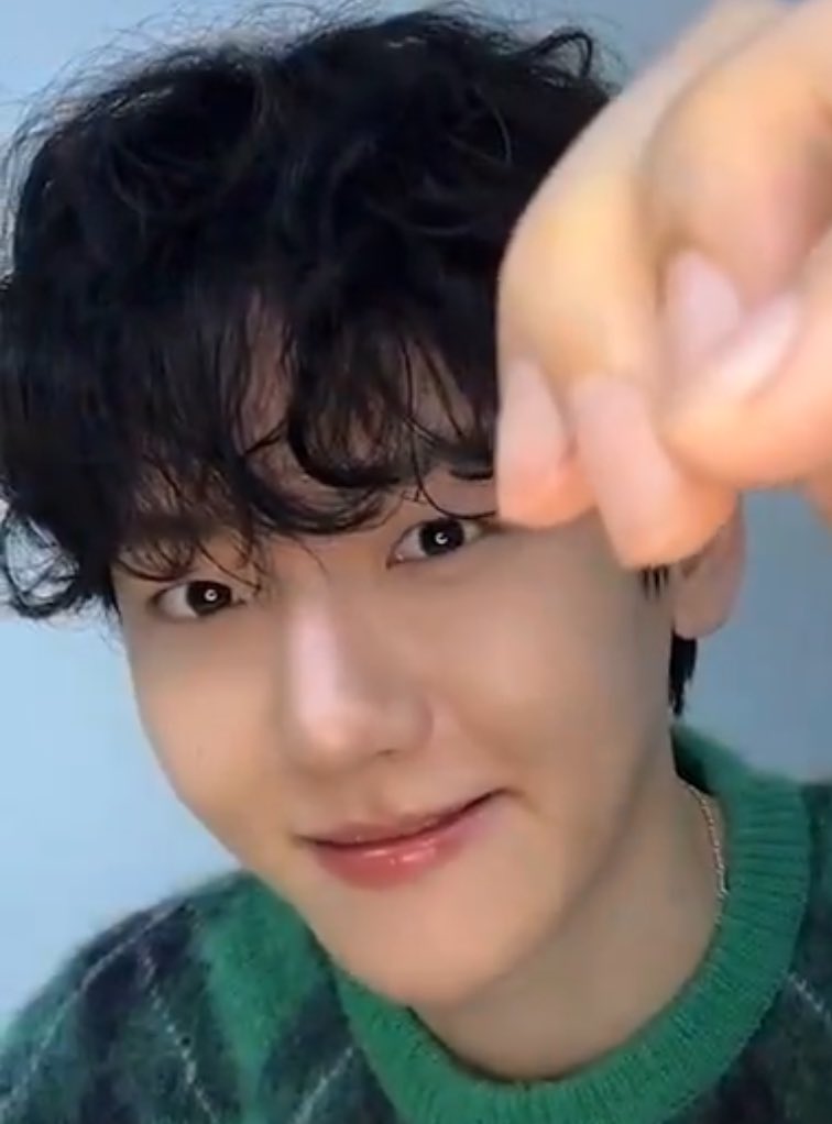 candybaek506's tweet photo. 하트빰🤍 https://t.co/eHm2hdK8Lr
