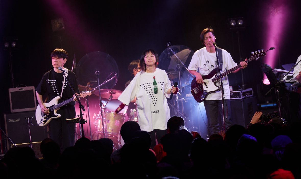 migumusic's tweet photo. [神と海の祭] 物販

記念Tシャツです！
すみません、あらきの50周年引っ張ってます😅
ただ、とても良いです！
(¥5,000の予定)

#merph  #神と海の祭　

サイズ感など、また改めて。

#リーダーの着こなしなど、、、 https://t.co/AP7bRnPFzO