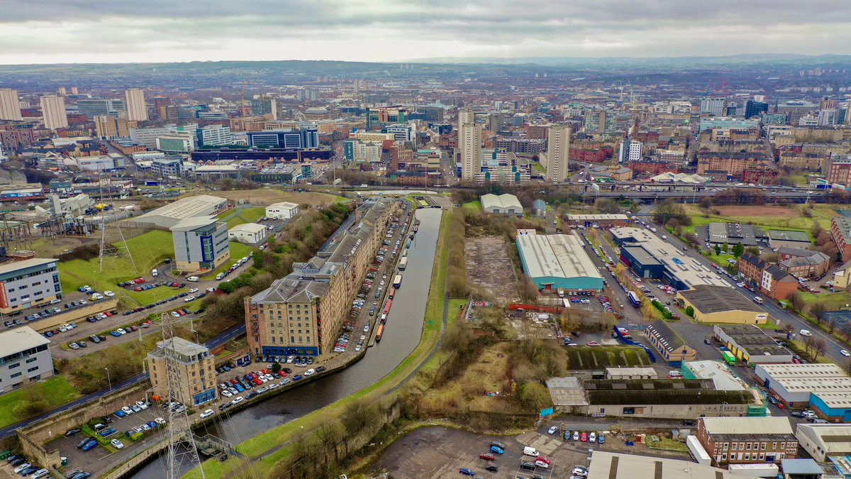 EyeintheskyGla's tweet photo. New Brownfield development plans for Scottish Opera HQ with new student purpose built accommodation at Rotterdam Wharf #glasgow #scottishopera #students #accomodation #brownfield #newbuild #canal #studio #regeneration #integrated #pbsa https://t.co/uK5ioQxrbg