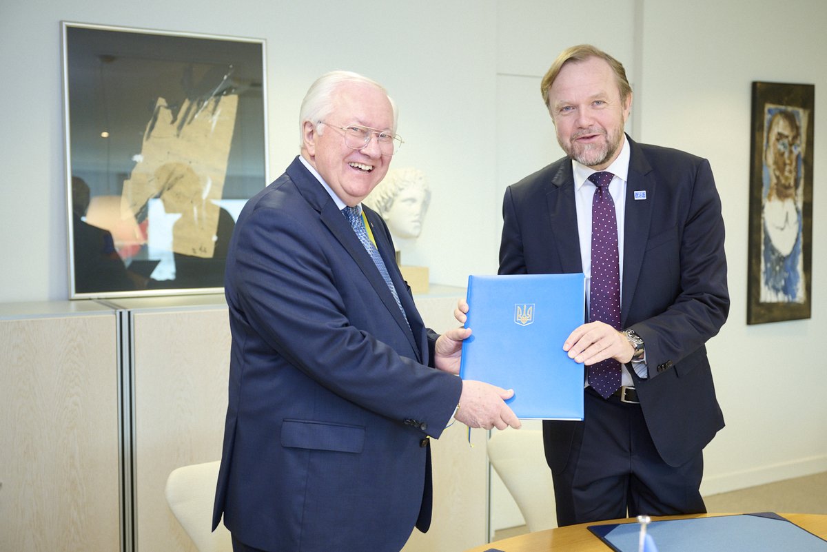 Thank you very much Ukraine and Ambassador Borys Tarasyuk 🇺🇦 for ratifying the <a href="/coe/">Council of Europe</a> Convention on Cinematographic Co-Production🎞️ <a href="/UKRinCoE/">Ukraine in CoE</a> <a href="/UKRinCoE/">Ukraine in CoE</a>