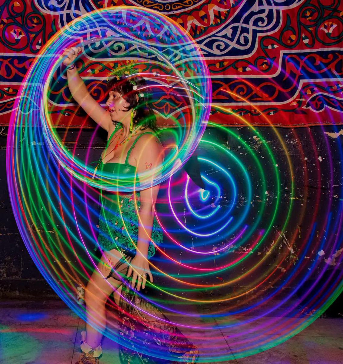 Oh, yes! Here we go for the annual #Halloween Costume Parade Party &amp; #Fundraiser at the Ardagh!

Join us to enjoy an evening with friends &amp; neighbours, great pop-up food, bar &amp; music + performances from our fantastic guest LED artist, DJs &amp; more! 

Free entry - donations welcome!