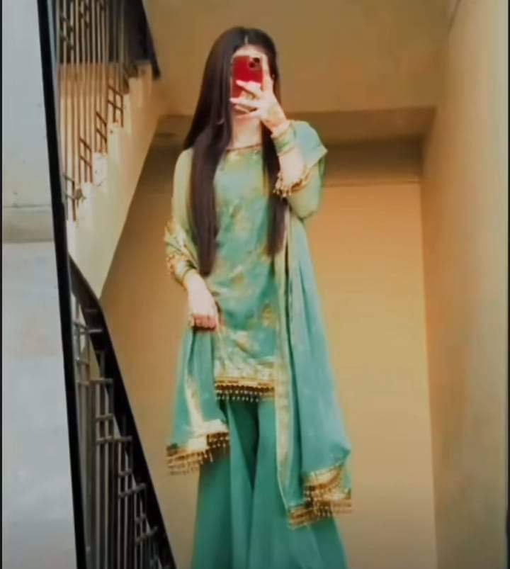 اس سے زیادہ تکلیف دہ کُچھ نہیں ہو سکتا...کہ آپکی عمر آپکے سامنے گزرتی جائے...اور آپ اپنی مرضی سے نہ جی سکے