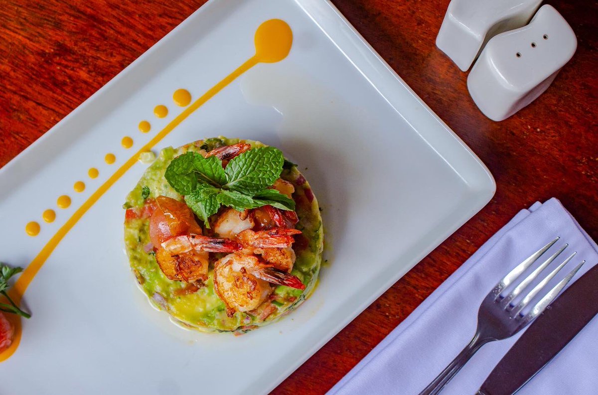 thehickory_kla's tweet photo. Cajun-Guacamole Shrimp🔥🍤
It tastes as good as it looks.
#TheHickory #lunch #dinner #starter #chefspecials https://t.co/EgRXdSCv83