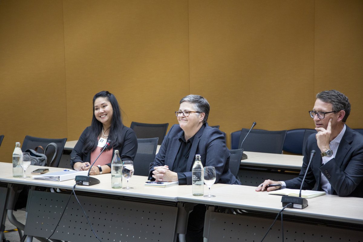 UN_Armida's tweet photo. Pleased to meet Marion Mollegen McFadden from @HUDgov during @UNESCAPβs #EnvCom8.
We discussed sustainable urbanization in the region, particularly in the #Pacific, community development, and the US participation in the upcoming Commission session on urban development #CS81. https://t.co/wQks8uM0Fk