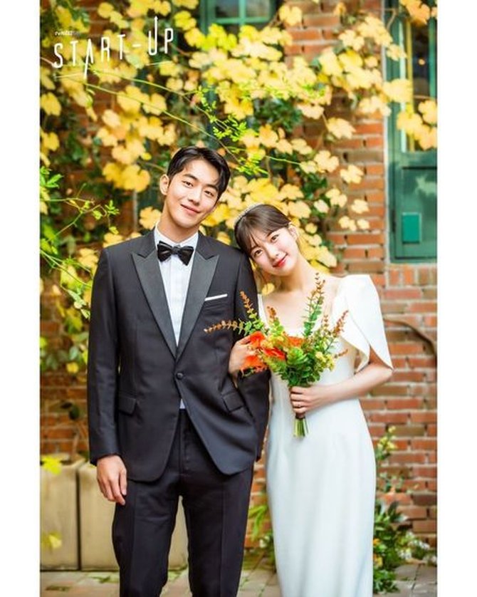 BaemSuzy's tweet photo. Happy 4th ANNIVERSARY #StartUp ... Love love SEO DALMI 🐰 NAM DOSAN 🐶 SAMSANTECH 🥰🐶🐰

#Dosan #Dalmi #BaeSuzy #NamJooHyuk #SAMSANTECH #Dalmiyaaa https://t.co/I3wWprZWE6