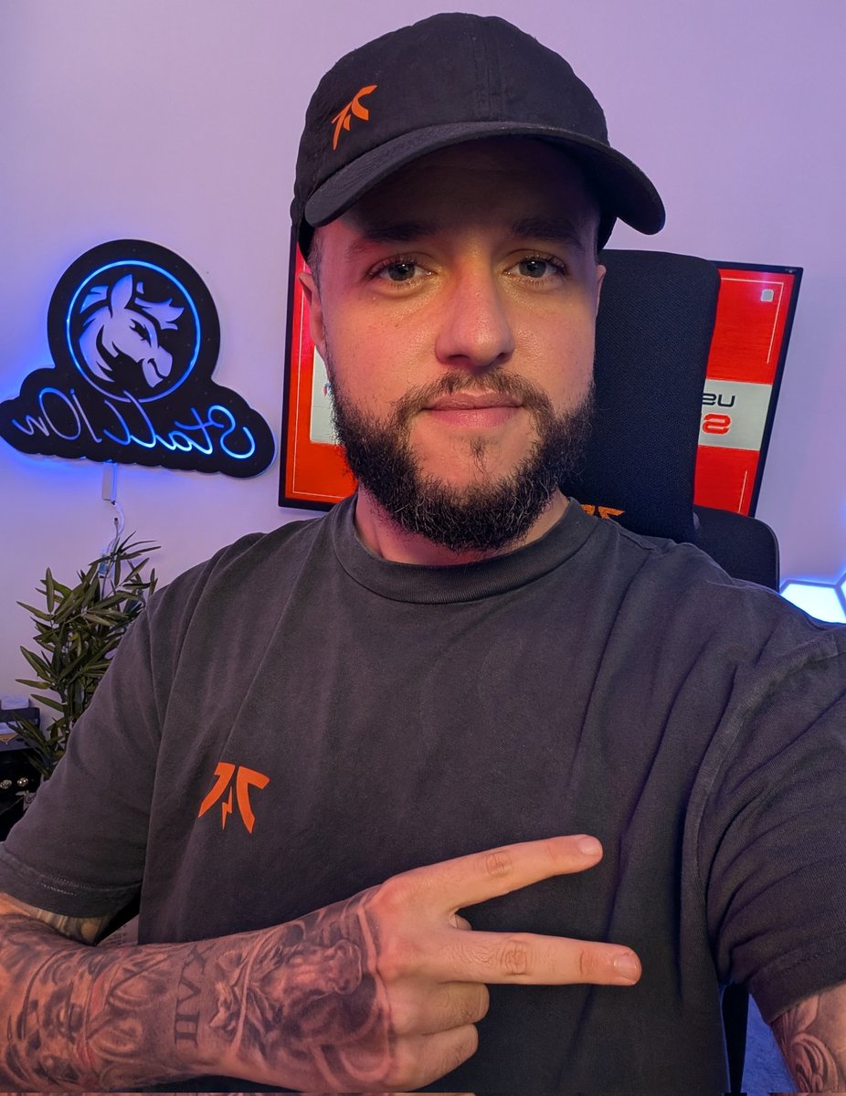 Almost 2 years with <a href="/FNATIC/">FNATIC</a> 🧡

Still repping them like it was day 1.

Family for life ❤️