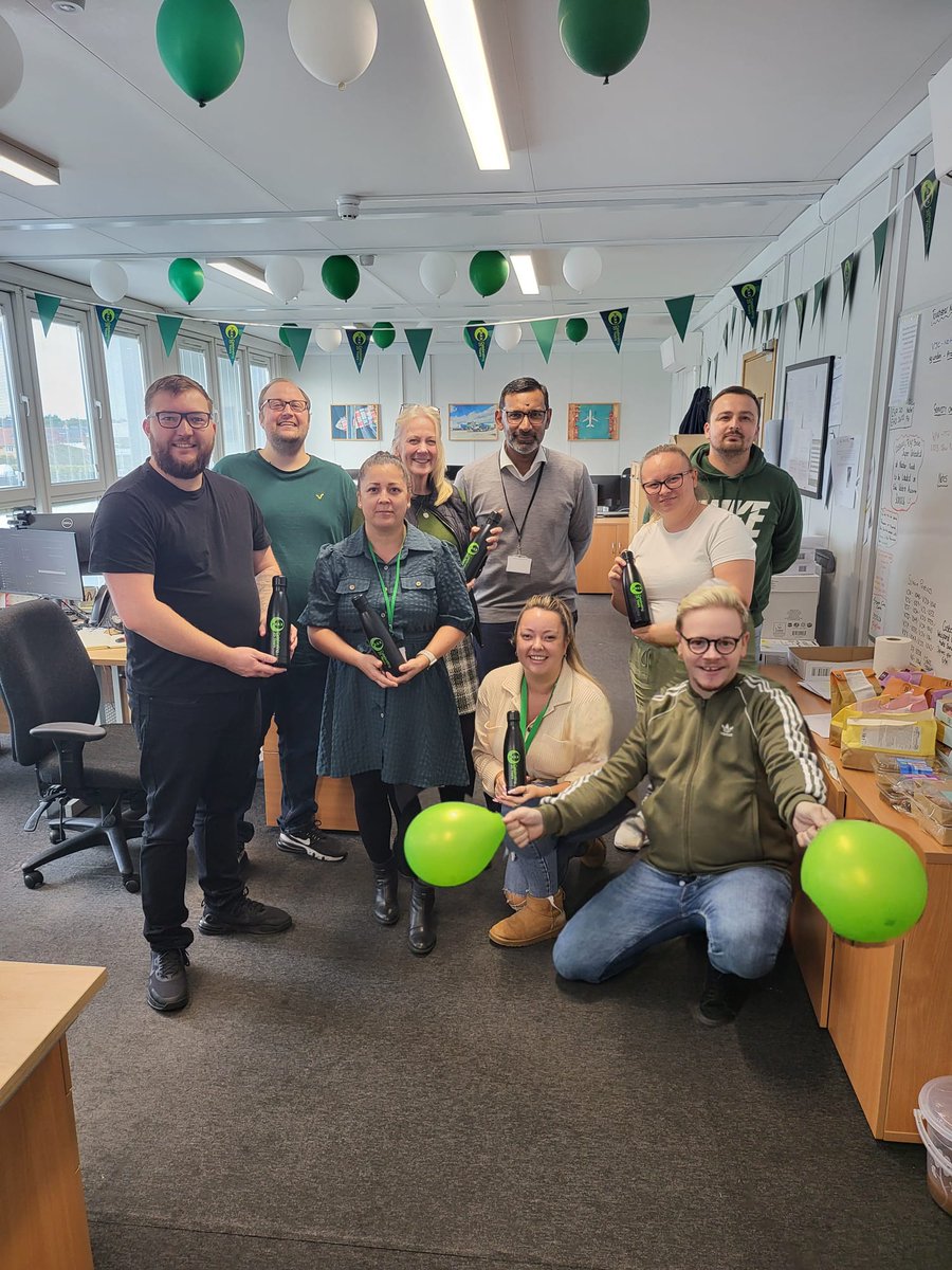 Last month, we proudly marked 25 years of the Prax Group!  Here’s a glimpse of our colleagues at Axis Logistics on the day, celebrating this journey with us.  Many thanks to our dedicated team for their loyalty, commitment, and resilience over the years.

#PraxGroup25Years