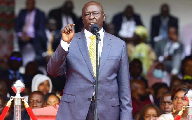 SalmaFeli1's tweet photo. WHO IS THE REAL TRIBAL CHIEF๐คฃ?
RETWET ๐ FOR ROMAN
LIKE โค๏ธ FOR GACHAGUA
#Senate #Mutuse #Elisha ogoya #Narok #NdegwaNjiru #Uhurupark
#DeputyPresident #orengo #KEMSA #EpraStatisticsReport #ITrustWaiguru #Adani must go #National Assembly #EACC #KarenNyamu #ZhaoLusi #Morara https://t.co/1tGJDRFMYf
