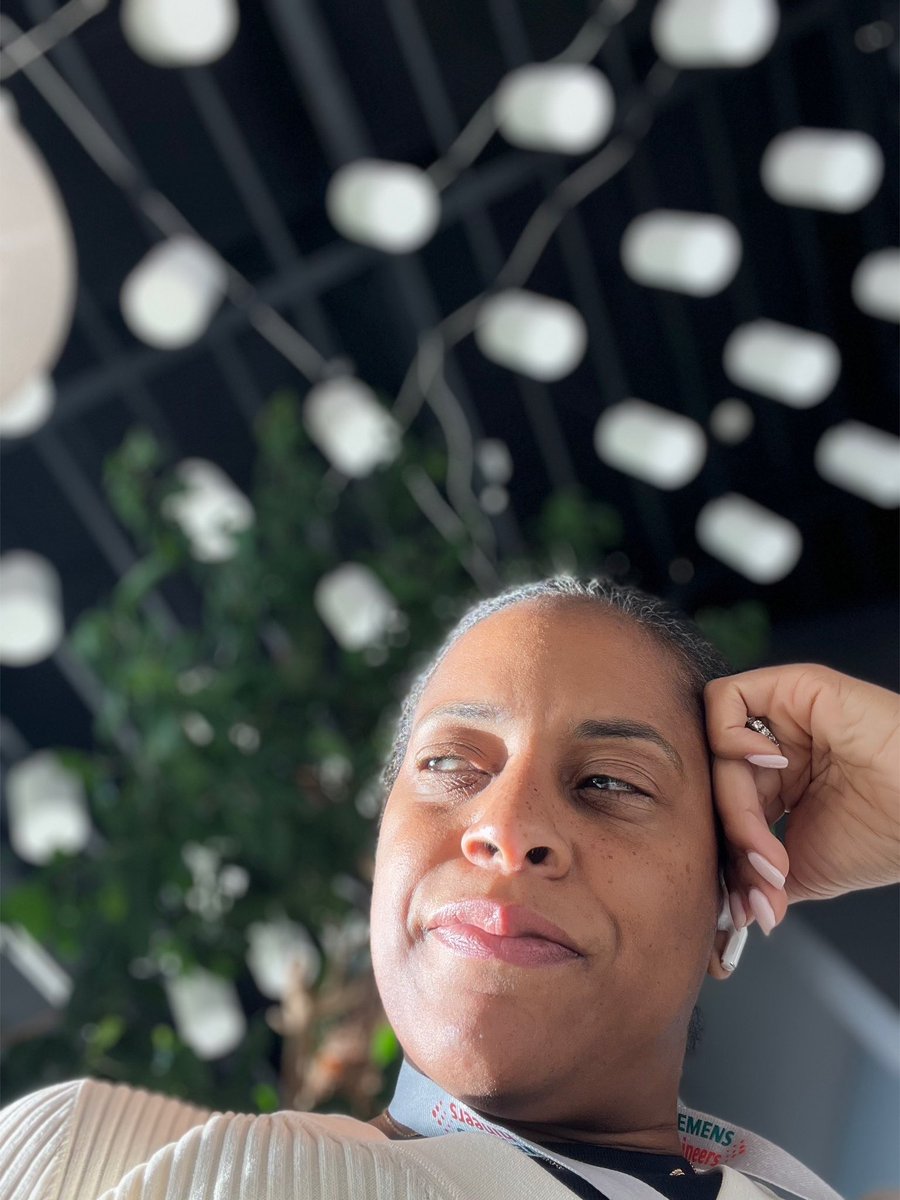 A few years ago I took a leap of faith &amp; applied to a healthcare MBA program. I knew I had more to give to healthcare. Today, I sit in Munich, Germany engaged with world thought leaders. There is hope in the healthcare industry, and I will be at the forefront! #DrBeaMD #blossom