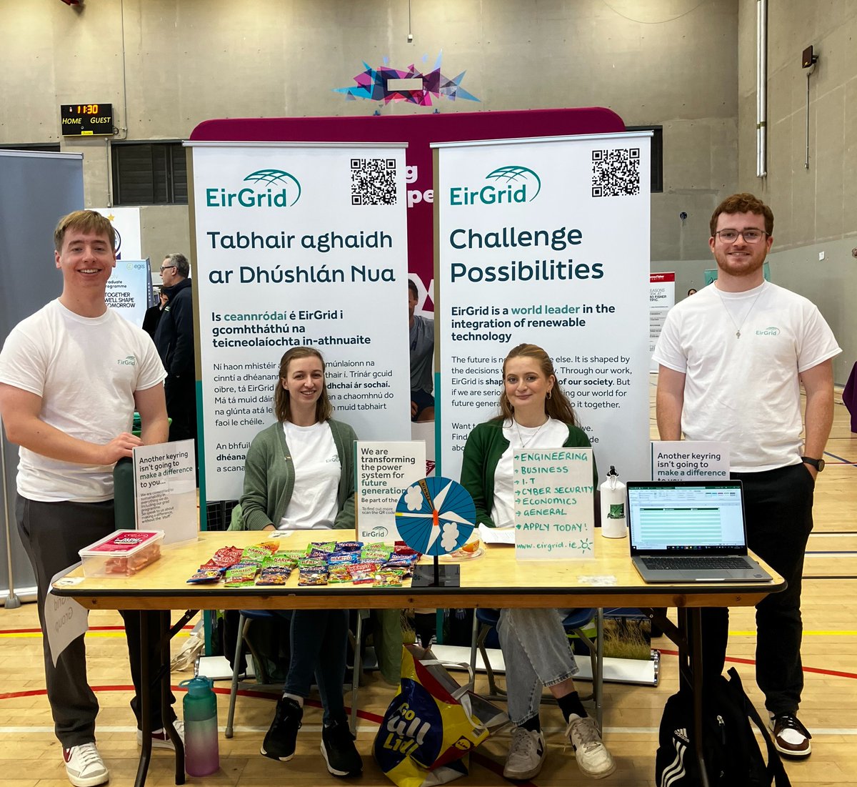 EirGrid's tweet image. We're @WeAreTUDublin today to chat to students about the EirGrid #GraduateProgramme which offers unique benefits such as:

🕕 6 weeks of induction 
🙌 Mentorship
⭐ Multiple rotations
🏡 Flexible working

Join us in leading the change in Ireland ⚡🌍 See: eirgrid.ie/about-us/caree…